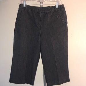 Larry Levine Capris SIZE 8P